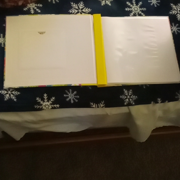 Photo album - Picture 2 of 3